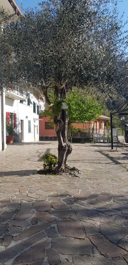 Casa Luigina Villa Vezzola Luaran gambar